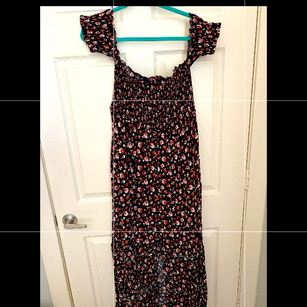 Tube top dress with sleeves and pockets